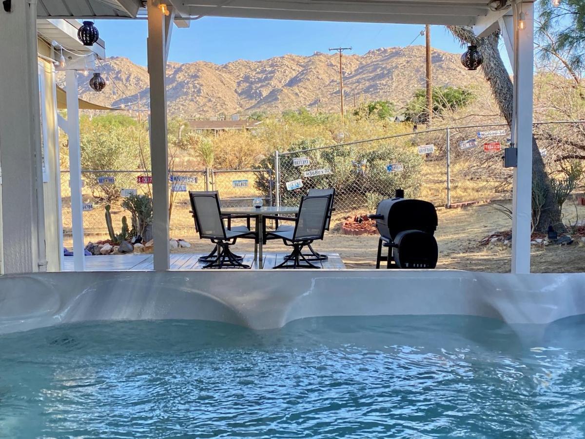 Float Pool, Hot Tub, Sauna, Views, Telescope-Skywatchers Haven Джошуа-Трі Екстер'єр фото